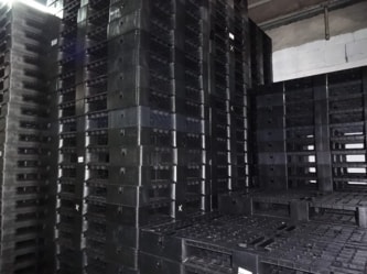 中古樹脂パレット